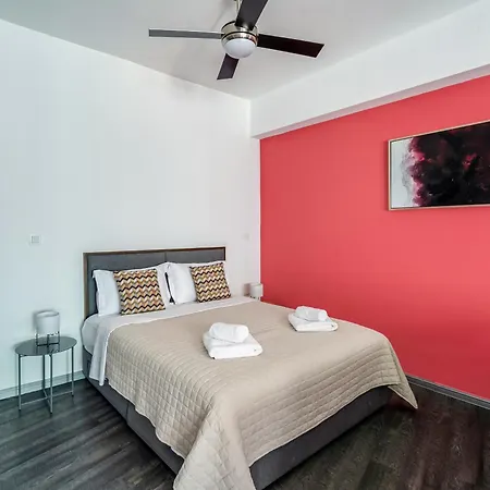 Luxury Apartments In The Heart Of The City Athens Exterior photo