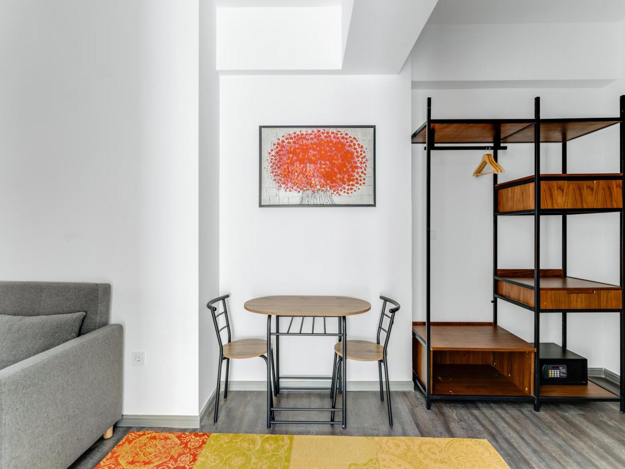 Luxury In The Heart Of The Athens